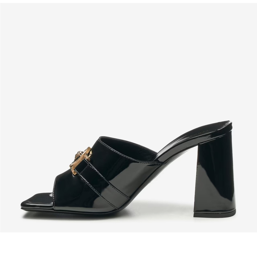 NIB Versace Medusa Black Patent Leather Sandal - Picture 8 of 15